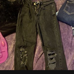 Black High Rise, Straight leg, Destroyed Hollister Jeans. Size 1, 25w.